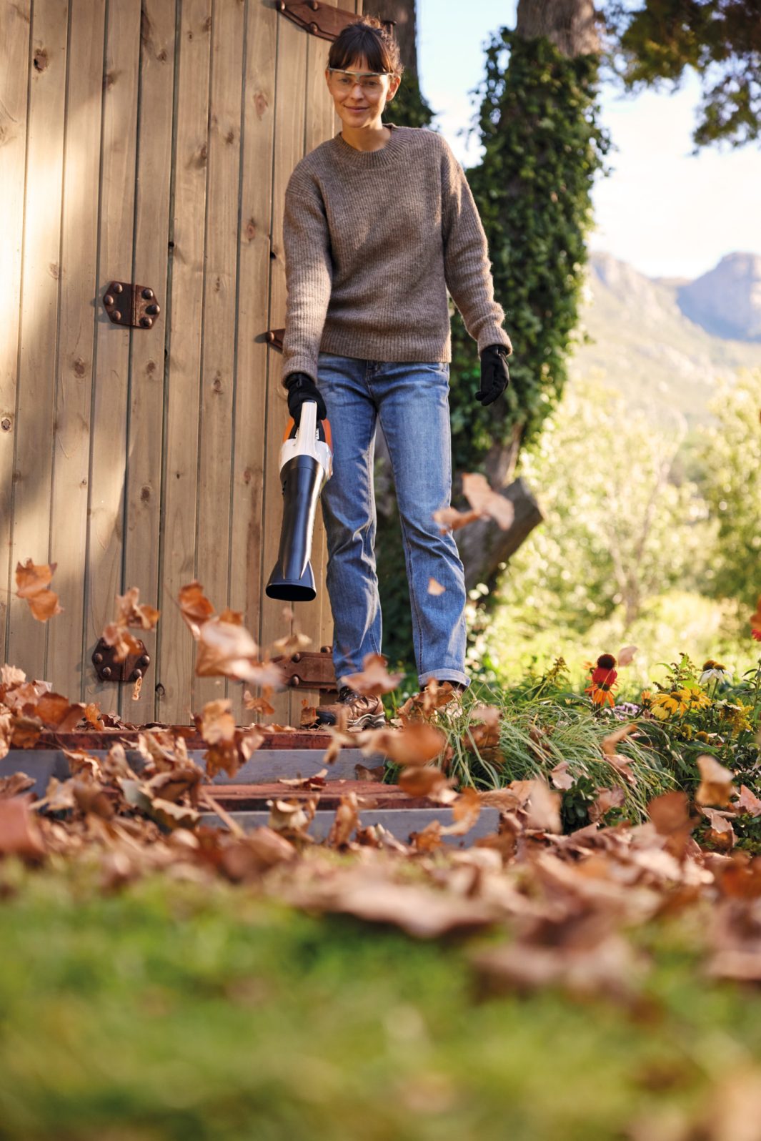 Stihl BGA30 Cordless Blower Set - 2xAS2 + AL1 - Image 5