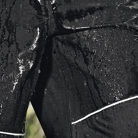 Breathable moisture protection